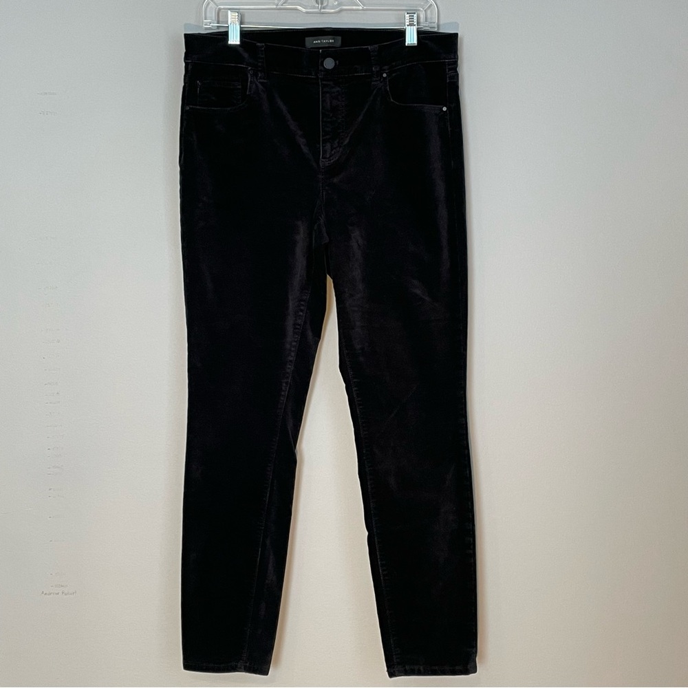 Ann Taylor Velvet Pants Size 10 Black Skinny Modern Fit